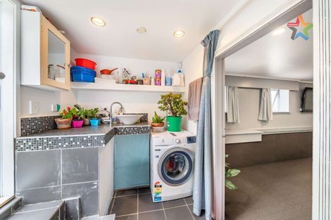 Photo of property in 27a Cypress Drive, Maungaraki, Lower Hutt, 5010