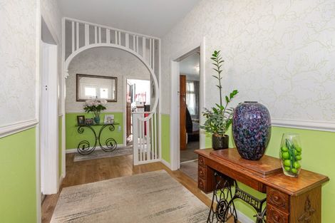 Photo of property in 18 Colin Grove, Hutt Central, Lower Hutt, 5010