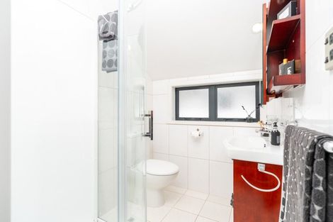 Photo of property in 22a Stone Street, Miramar, Wellington, 6022