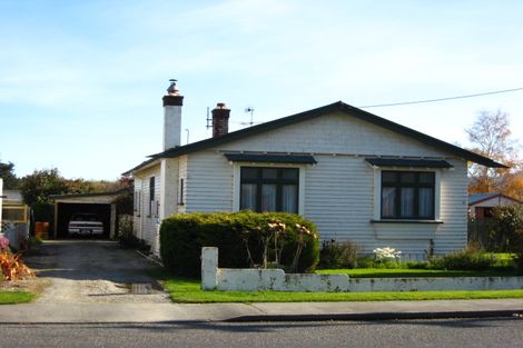 Photo of property in 46 Hamilton Street, East Gore, Gore, 9710