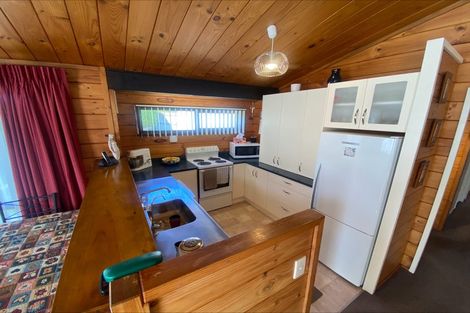 Photo of property in 8 Tiverton Crescent, Whalers Gate, New Plymouth, 4310