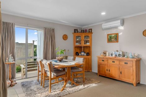 Photo of property in 14 Maxwell Place, Te Kamo, Whangarei, 0112