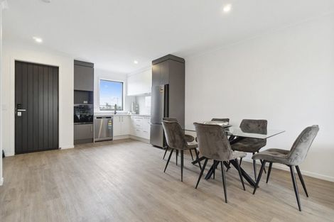 Photo of property in 102 Te Tihi Street, Wiri, 2104