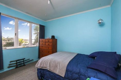 Photo of property in 22 Tomo Street, New Lynn, Auckland, 0600