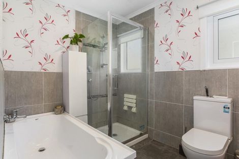 Photo of property in 14 The Bollard, Whitby, Porirua, 5024