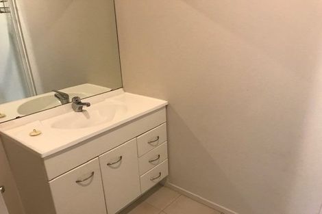 Photo of property in 14 Rosandich Drive, Sunnyvale, Auckland, 0612