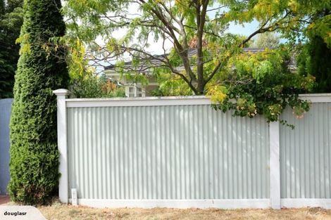 Photo of property in 119 Fifield Terrace, Opawa, Christchurch, 8023