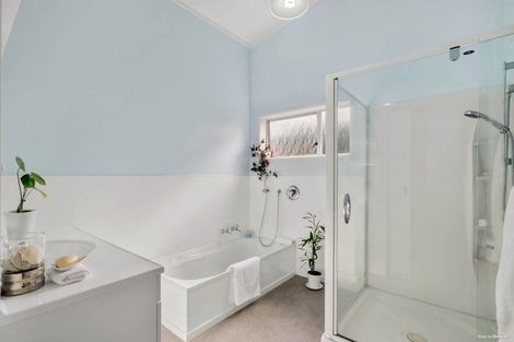 Photo of property in 785 East Coast Road, Northcross, Auckland, 0630