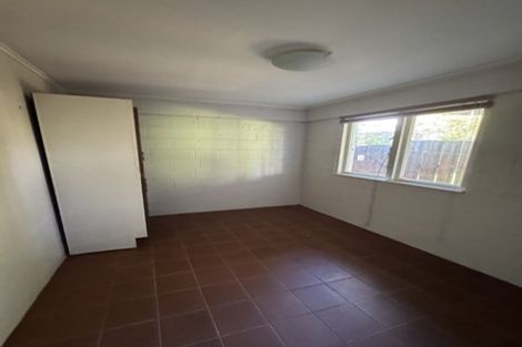 Photo of property in 314 East Coast Road, Forrest Hill, Auckland, 0620