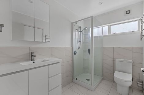 Photo of property in 41a Maygrove Drive, Orewa, 0931