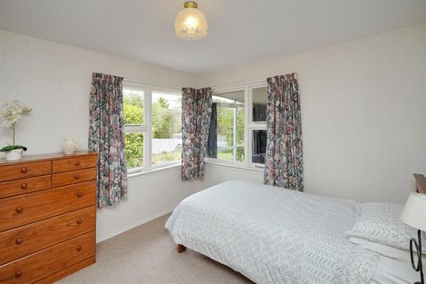 Photo of property in 10 Cheam Street, Dallington, Christchurch, 8061