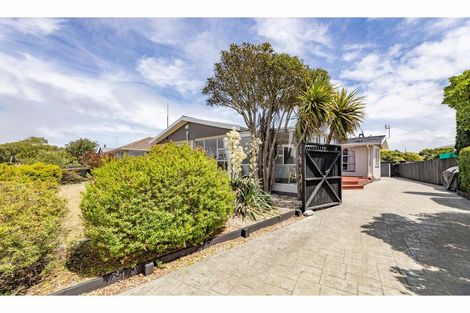 Photo of property in 45 Cottonwood Street, Parklands, Christchurch, 8083