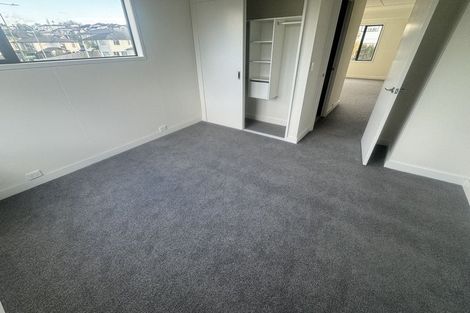 Photo of property in 44e Westgate Drive, Westgate, Auckland, 0614