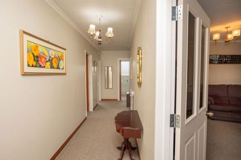 Photo of property in 22 Miller Street, Dannevirke, 4930