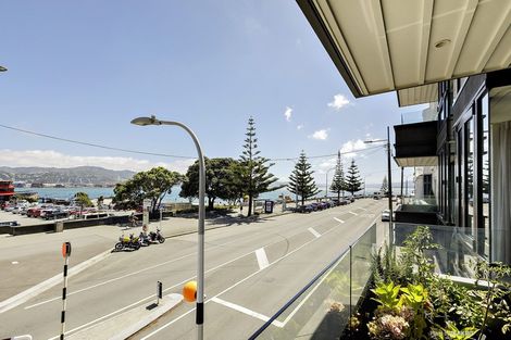 Photo of property in 1w/150 Oriental Parade, Oriental Bay, Wellington, 6011