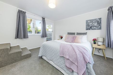 Photo of property in 1/25 Blanes Road, Weymouth, Auckland, 2103