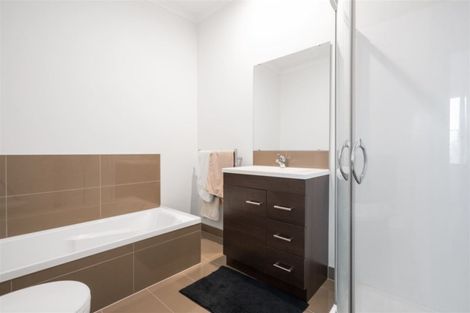 Photo of property in 7 Hakawai Avenue, Takanini, 2112