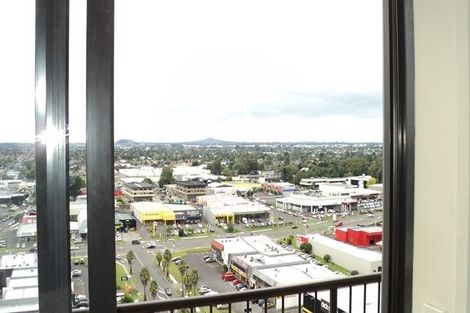 Photo of property in The Rennaissance, 15e/18 Ronwood Avenue, Manukau, Auckland, 2104