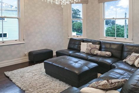 Photo of property in 67 Palmerston Road, Birkenhead, Auckland, 0626