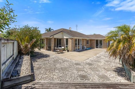 Photo of property in 104 Longview Drive, Papamoa Beach, Papamoa, 3118