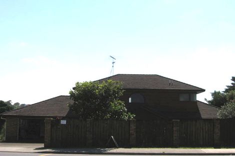 Photo of property in 181 Carlisle Road, Northcross, Auckland, 0632