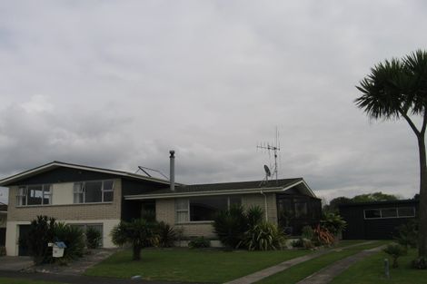Photo of property in 16 Cedar Grove, Matua, Tauranga, 3110