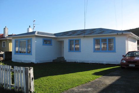 Photo of property in 39 Donnelley Drive, Wainuiomata, Lower Hutt, 5014