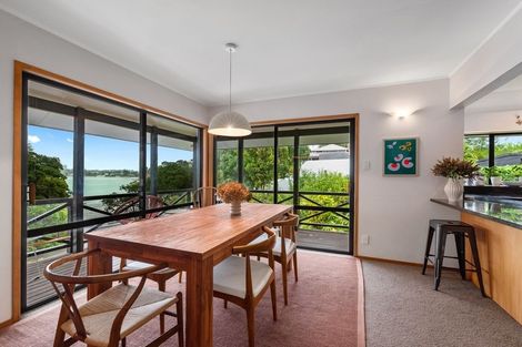 Photo of property in 1/18 The Esplanade, Castor Bay, Auckland, 0620