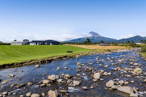 Photo of property in 90 Peters Road, Kaimiro, 4371