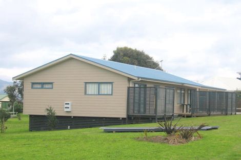 Photo of property in 115 Castle View Road, Matarangi, Whitianga, 3592