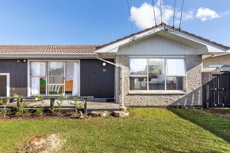 Photo of property in 2/15 Kohiwi Road, Manurewa, Auckland, 2102