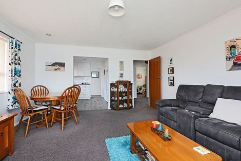 Photo of property in 2/84a Gloucester Street, Greenmeadows, Napier, 4112