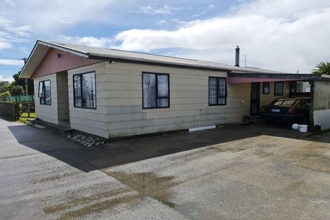 Photo of property in 18 Orowaiti Road, Westport, 7825