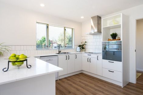 Photo of property in 12a Lucknow Road, Havelock North, 4130