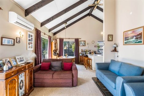 Photo of property in 2/49 Hay Street, Bromley, Christchurch, 8062