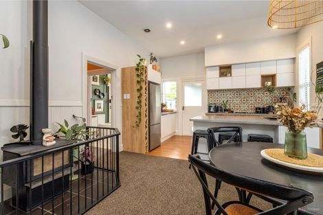 Photo of property in 51 Avenue Road, West End, Timaru, 7910