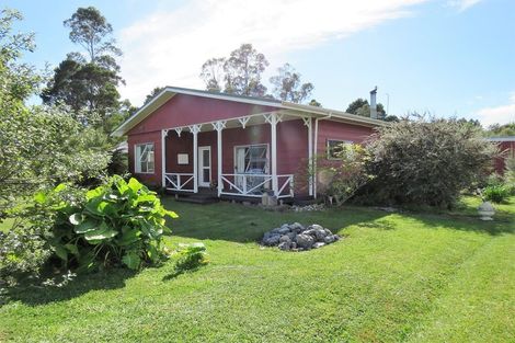 Photo of property in 6 Sunderland Street, Waimangaroa, Westport, 7891