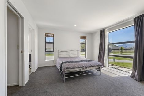 Photo of property in 77 Jack Hanley Drive, Jacks Point, Queenstown, 9371