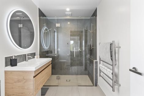 Photo of property in 1/10 Bishop Street, St Albans, Christchurch, 8014