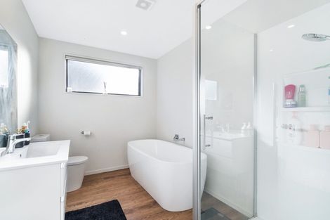 Photo of property in 3 Mount Creighton Crescent, Wanaka, 9305