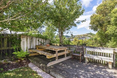 Photo of property in 33 Longitude Place, Whitby, Porirua, 5024