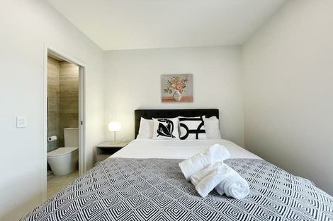 Photo of property in 8 Hadlow Terrace, Grey Lynn, Auckland, 1021