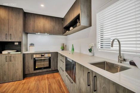 Photo of property in 11/27 New Brighton Road, Shirley, Christchurch, 8061