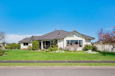 Photo of property in 1 Harvest Court, Paraparaumu, 5032