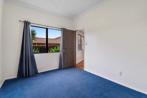 Photo of property in 31 Hoyte Place, Pukehangi, Rotorua, 3015