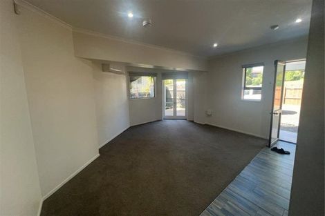 Photo of property in 54 Redoubt Road, Clover Park, Auckland, 2105