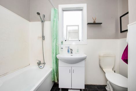 Photo of property in 12 Elsthorpe Avenue, Mangapapa, Gisborne, 4010