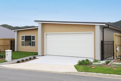 Photo of property in 42 Te Ara O Roimata, Wainuiomata, Lower Hutt, 5014