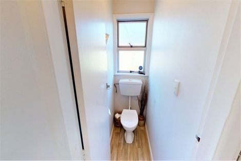 Photo of property in 49 Graham Street, Levin, 5510