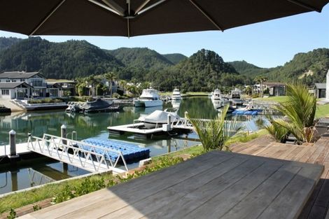 Photo of property in 142 Waterways Parade, Pauanui, Hikuai, 3579